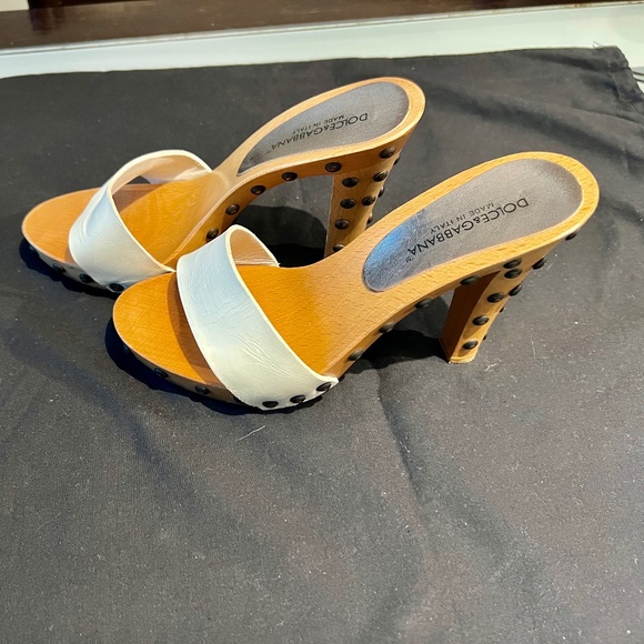 Dolce & Gabbana Heels - Picture 3 of 7